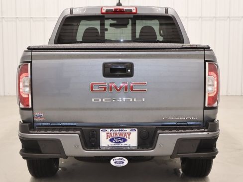 Used 2021 GMC Canyon Denali image 9