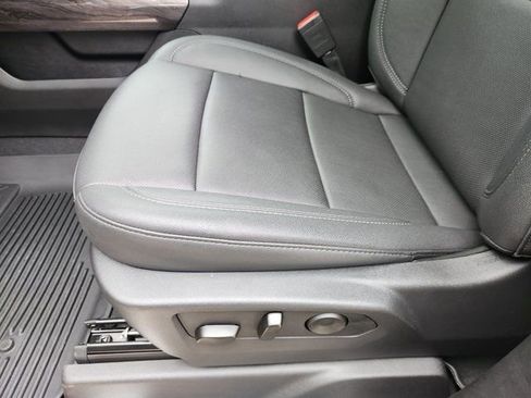 Used 2025 Chevrolet Silverado 2500 LTZ w/ Trail Boss Package image 27