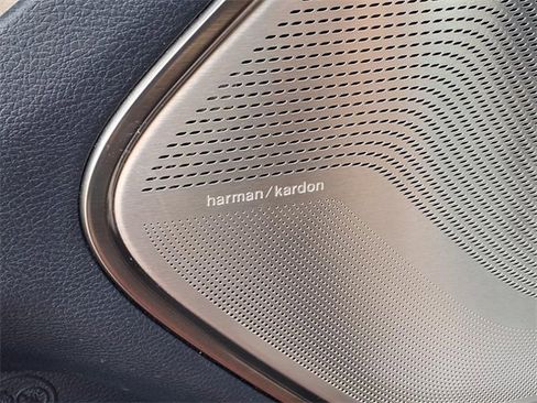 Used 2020 RAM 1500 Limited image 28