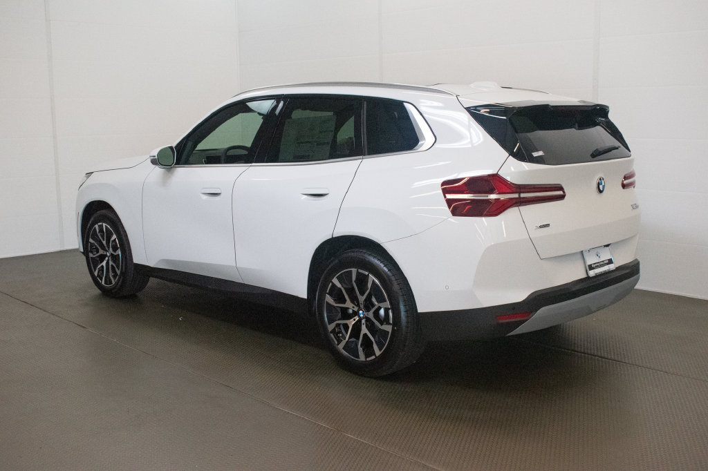 New 2026 BMW X3 xDrive30i w/ Premium Package AWD/4WD image 6