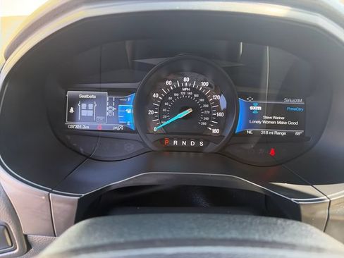 Used 2022 Ford Edge SEL AWD/4WD image 29