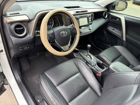 Used 2013 Toyota RAV4 XLE FWD image 10