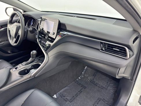 Used 2022 Toyota Camry Nightshade image 13