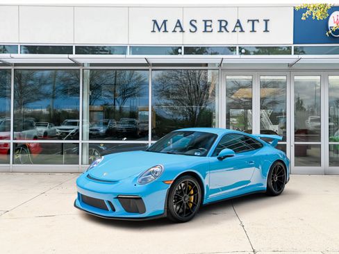 Used 2018 Porsche 911 GT3 RWD image 1
