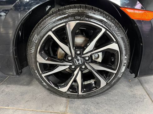Used 2019 Honda Civic Sport image 22