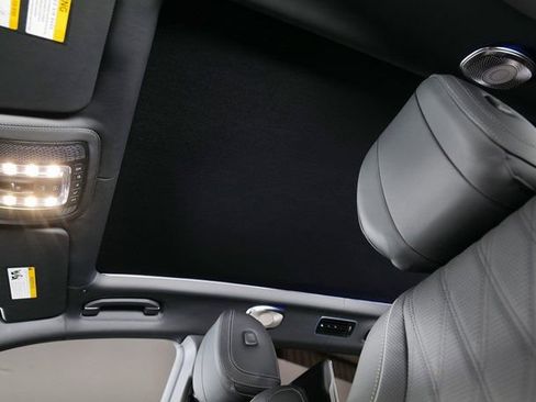 Used 2024 Mercedes-Benz Maybach GLS 600 4MATIC image 29