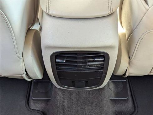 Used 2017 Lincoln MKC Select w/ Select Plus Package AWD/4WD image 17