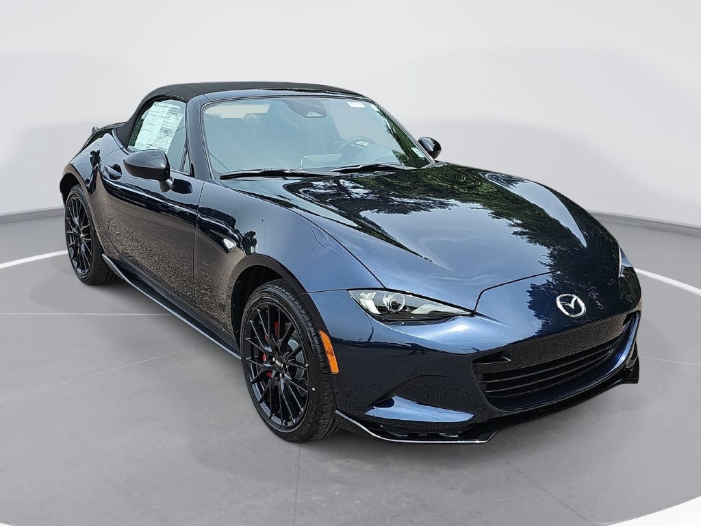 New 2026 MAZDA MX-5 Miata Club w/ Interior Package RWD image 3