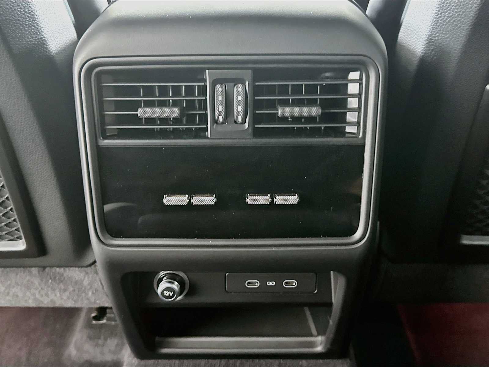 Certified 2026 Porsche Cayenne AWD/4WD image 25