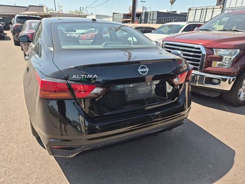 Used 2023 Nissan Altima 2.5 SV image 8