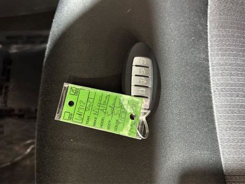 Used 2021 Nissan Altima 2.5 SV image 27