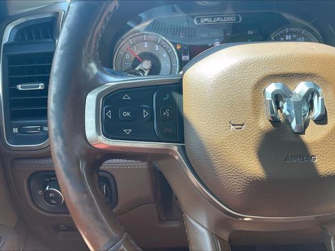 Used 2019 RAM 1500 Laramie Longhorn AWD/4WD image 19
