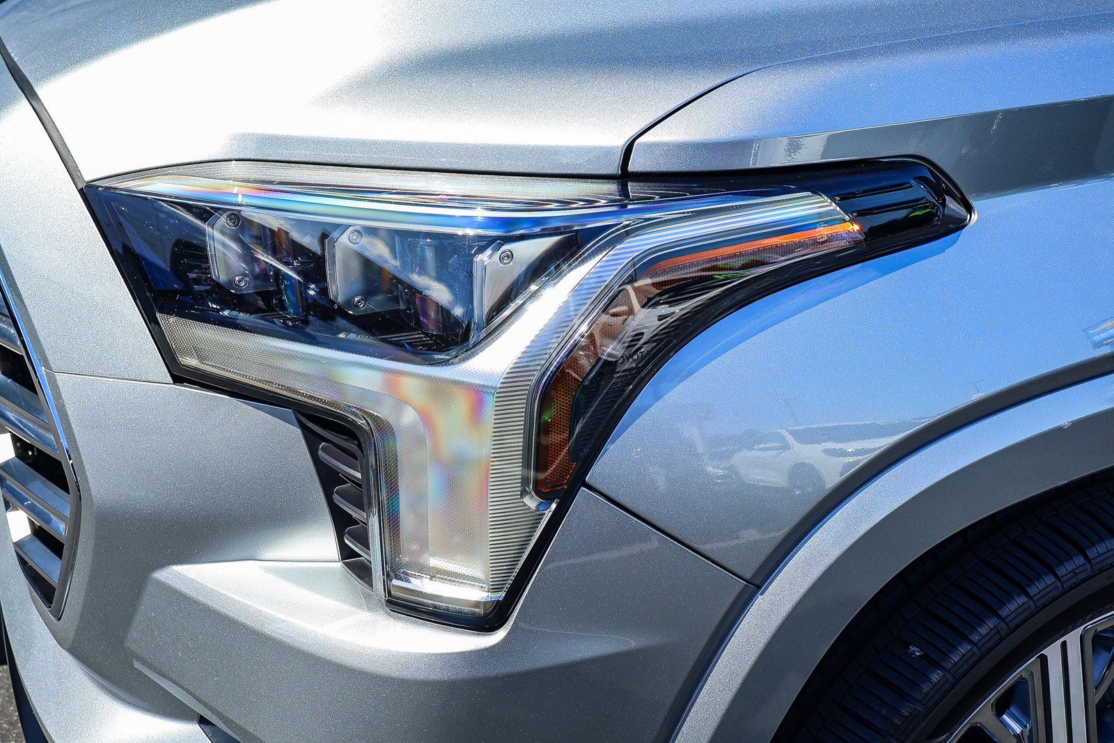 Used 2023 Toyota Sequoia Capstone AWD/4WD image 26