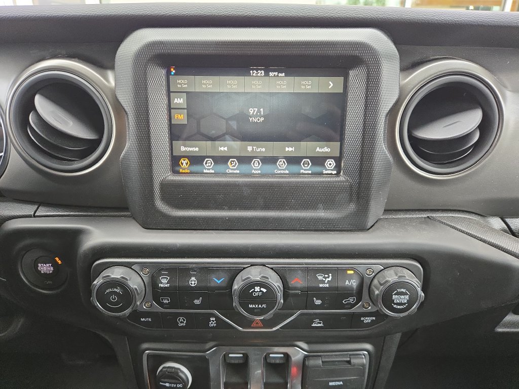 Used 2023 Jeep Wrangler Sport AWD/4WD image 22