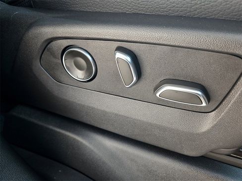 Used 2025 GMC Sierra 2500 Denali w/ Denali Reserve Package image 30