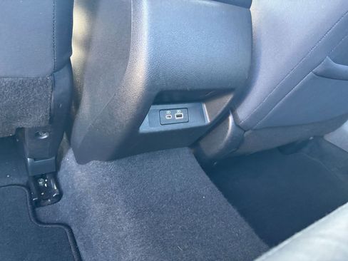 Used 2025 Nissan Altima 2.5 SV FWD image 23