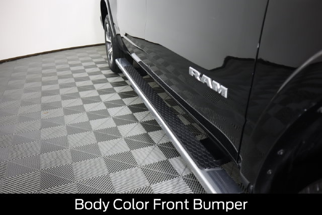 Used 2022 RAM 1500 Laramie w/ Sport Appearance Package AWD/4WD image 18