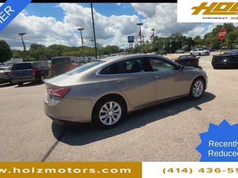 Certified 2022 Chevrolet Malibu LT w/ Leather Package FWD image 8