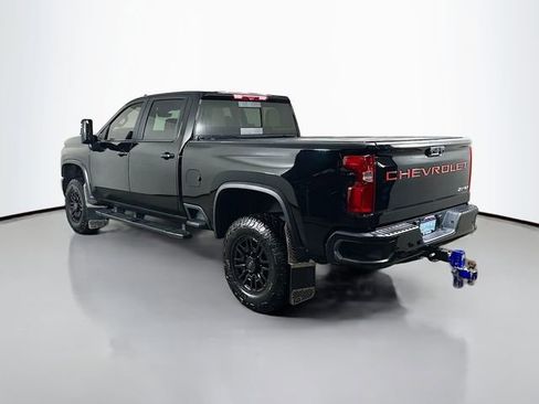 Certified 2024 Chevrolet Silverado 2500 ZR2 w/ Technology Package image 8