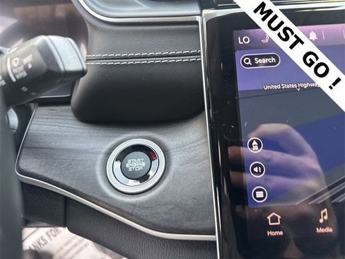 Used 2021 Jeep Grand Cherokee L Limited image 23