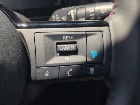 New 2026 Nissan Kicks SR FWD image 15