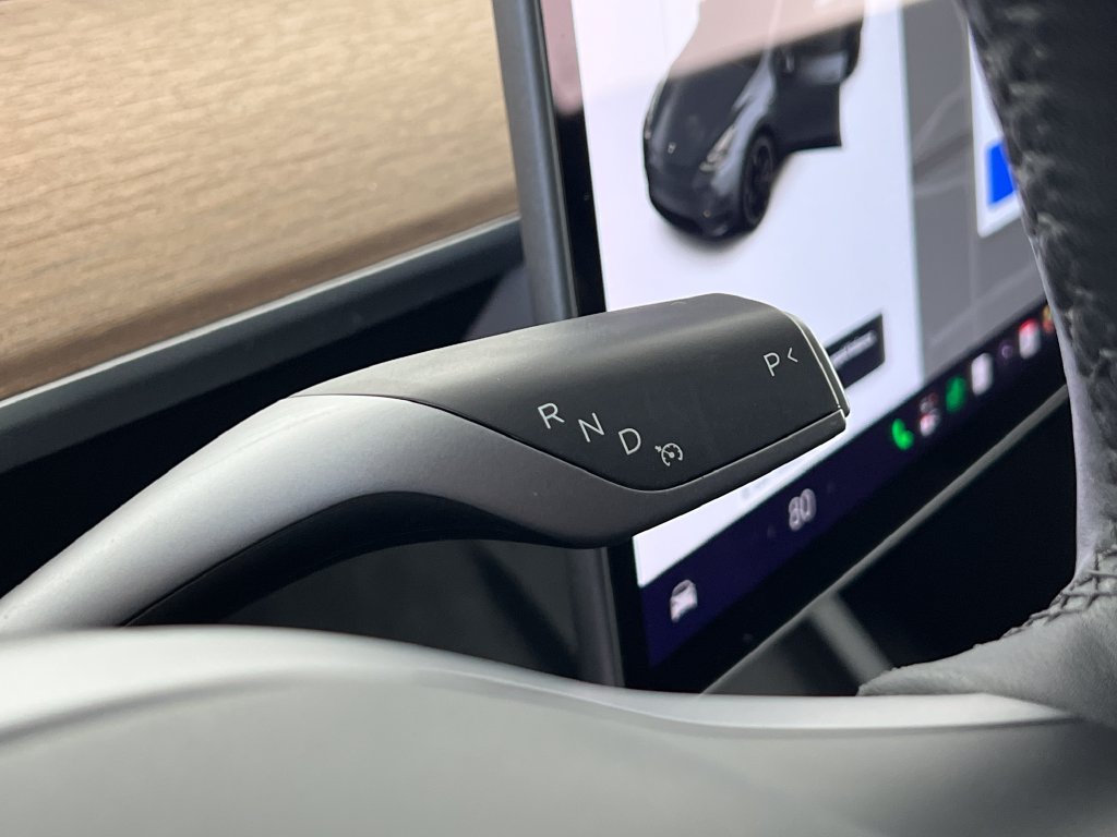 Used 2022 Tesla Model Y Performance AWD/4WD image 25
