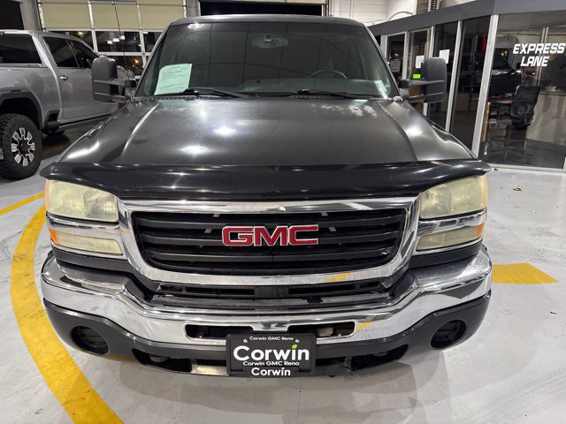 Used 2003 GMC Sierra 2500 SLE w/ Snow Plow Prep Package AWD/4WD image 10