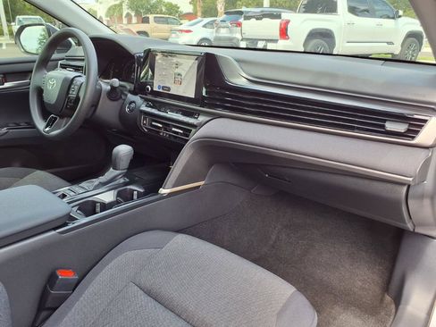 Used 2026 Toyota Camry LE w/ Convenience Package FWD image 11