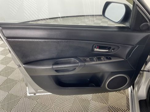 Used 2007 MAZDA MAZDA3 s Touring image 13