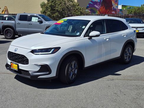 Used 2026 Honda HR-V LX image 3