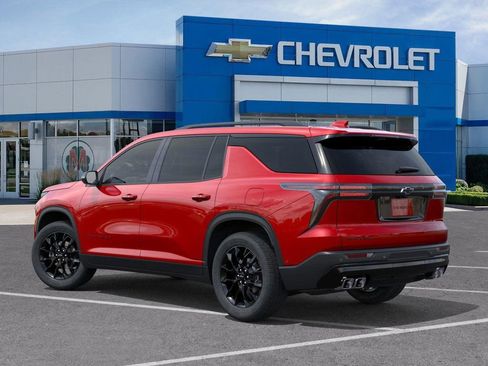 New 2026 Chevrolet Traverse LT w/ Midnight/Sport Edition FWD image 3