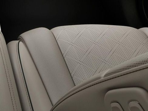 Used 2025 Genesis GV80 3.5T Advanced image 16