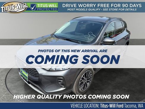 Used 2025 Ford Escape SE FWD image 3