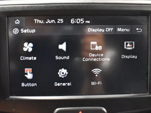 Used 2023 Kia Soul LX w/ Option Group 015 FWD image 30