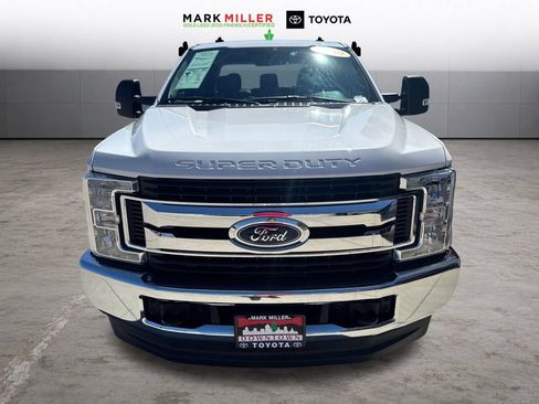 Used 2019 Ford F250 XL w/ STX Appearance Package AWD/4WD image 8