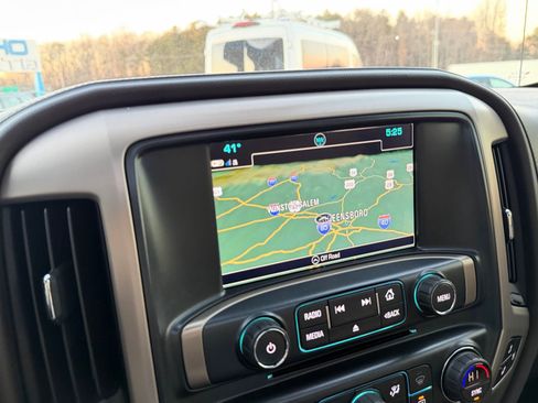 Used 2018 GMC Sierra 1500 Denali w/ Denali Ultimate Package image 40