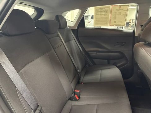 Used 2024 Hyundai Kona SE FWD image 10