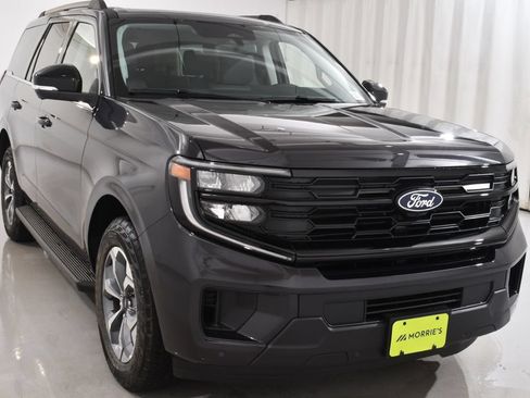 New 2027 Ford Expedition Active AWD/4WD image 4