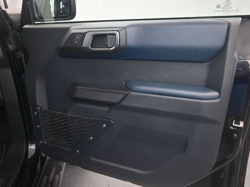 Used 2024 Ford Bronco Outer Banks AWD/4WD image 15
