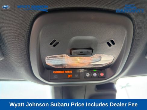 Used 2025 Chevrolet Trax RS w/ Driver Confidence Package FWD image 28