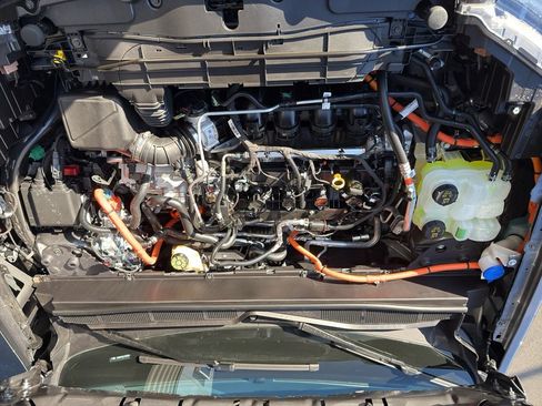 New 2026 Ford Maverick XLT w/ Equipment Group 301A image 36