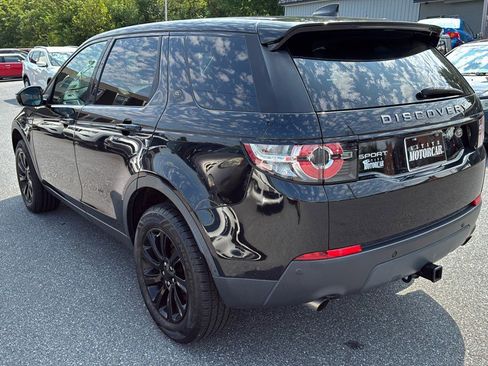 Used 2018 Land Rover Discovery Sport SE image 6