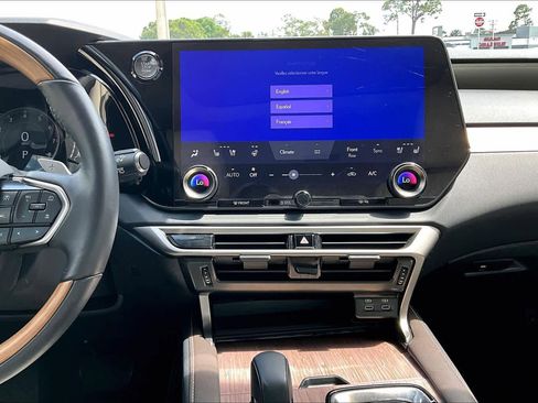 Used 2024 Lexus RX 350 Premium image 6