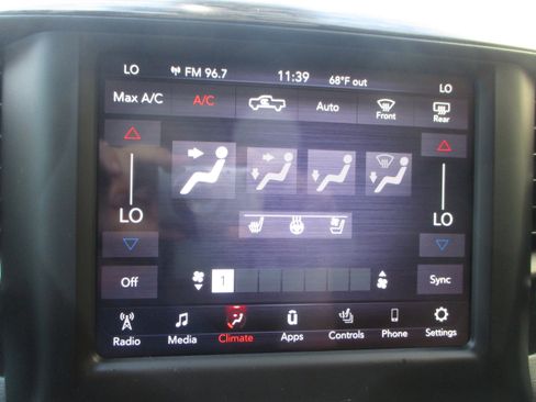 Used 2020 RAM 1500 Laramie image 18