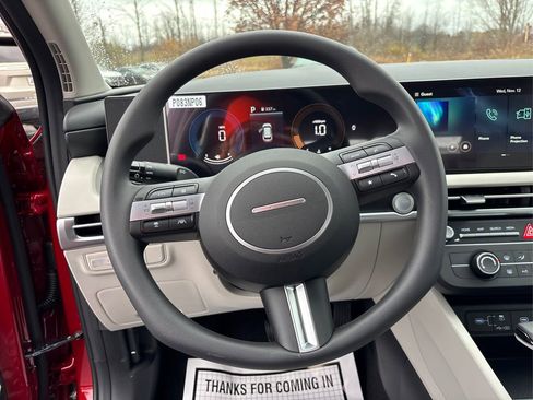 New 2026 Hyundai Tucson SE image 14