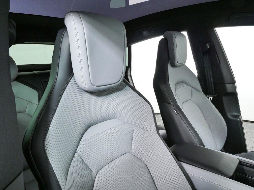 New 2026 Porsche Cayenne S AWD/4WD image 26