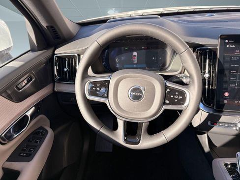 New 2026 Volvo XC90 B6 Ultra w/ Protection Package AWD/4WD image 24
