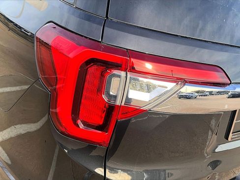 Used 2020 GMC Acadia Denali w/ Technology Package image 32