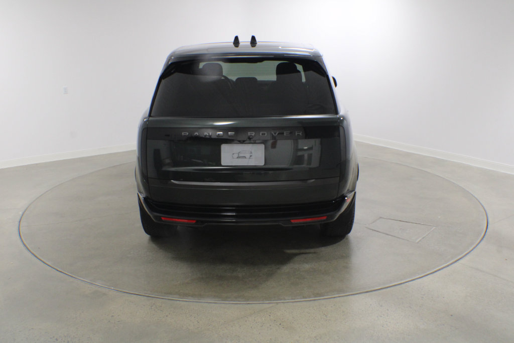 Certified 2025 Land Rover Range Rover SE AWD/4WD image 4