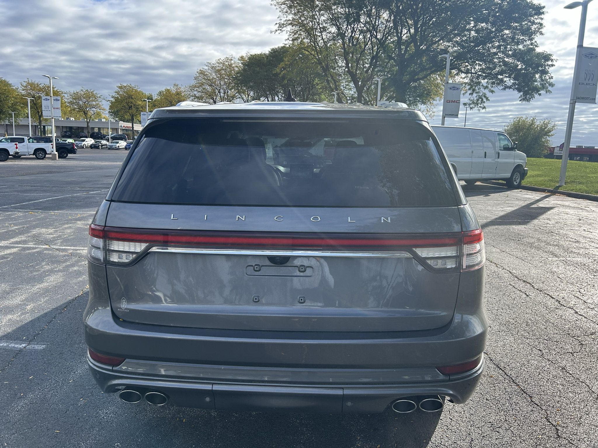 Used 2022 Lincoln Aviator Reserve w/ Equipment Group 201A AWD/4WD image 6